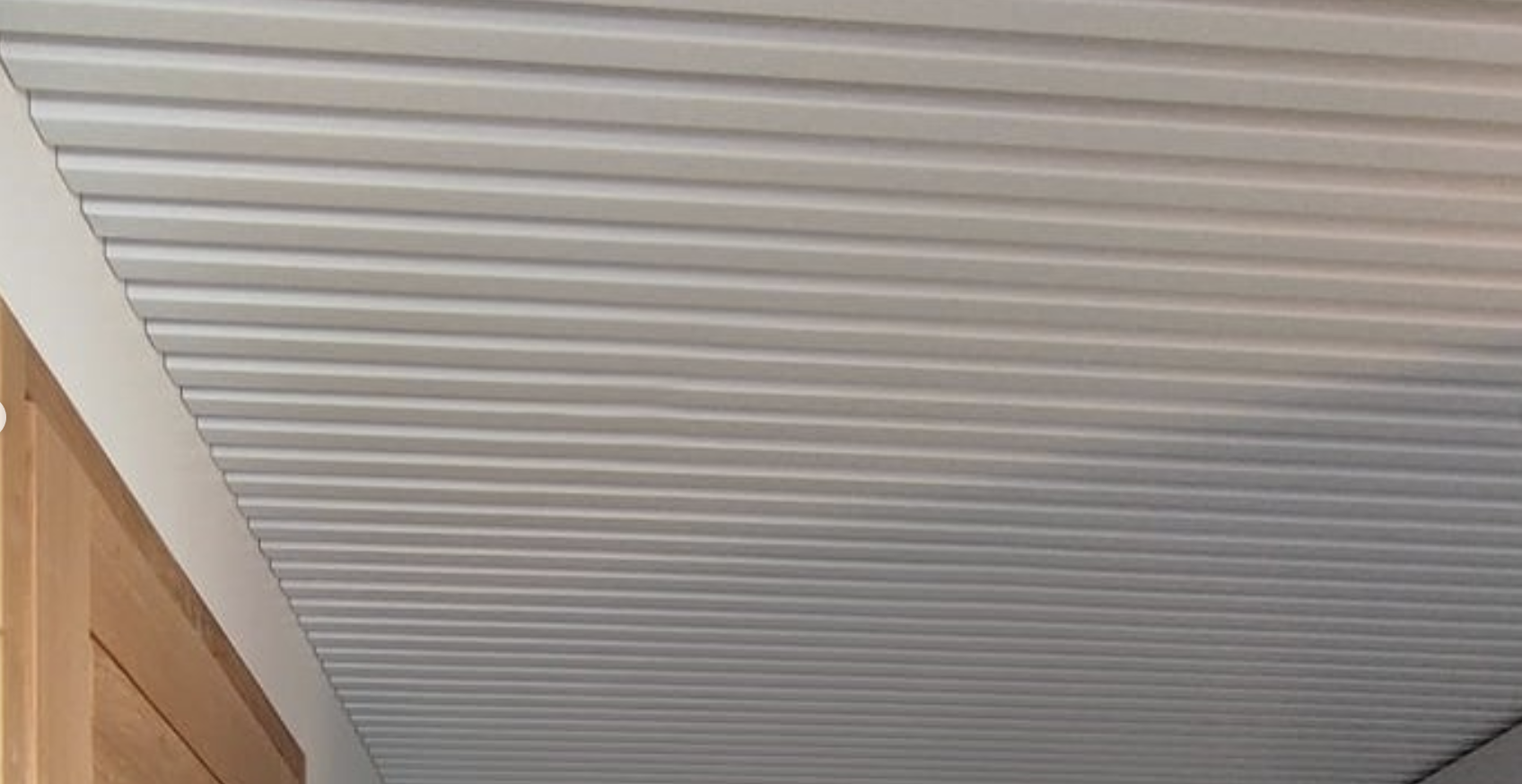 Plafond décoratif à lames, habitation